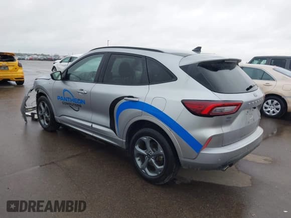 ✅ 2023 Ford Escape ST-Line • VIN: 1FMCU9MN8PUA77953 • Лот: 43490976. Опубликован ранее на IAAI с пробегом 15 261 миль. Бесплатный доступ к архиву аукционных продаж из США и подробный отчёт об истории автомобиля на DreamBid. Изображение 3.