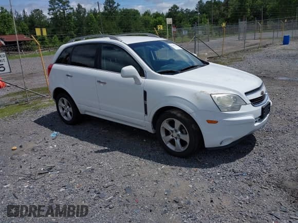 ✅ 2014 Chevrolet Captiva Sport LT • VIN: 3GNAL3EK5ES634354 • Lot: 42398224. Wystawiony na IAAI z przebiegiem 136 356 mil. Bezpłatny archiwum sprzedaży aukcyjnych z USA i szczegółowy raport historii pojazdu na DreamBid. Zdjęcie 1.