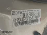 ✅ 2001 Lexus RX 300 • VIN: JTJGF10U210101884 • Lot: 42996809. Wystawiony na IAAI z przebiegiem 186 298 mil. Bezpłatny archiwum sprzedaży aukcyjnych z USA i szczegółowy raport historii pojazdu na DreamBid. Zdjęcie 9.