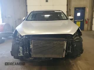 ✅ 2019 Kia Sorento LX • VIN: 5XYPGDA53KG497070 • Лот: 85133455. Опубликован ранее на Copart с пробегом 102 595 миль. Бесплатный доступ к архиву аукционных продаж из США и подробный отчёт об истории автомобиля на DreamBid. Изображение 5.