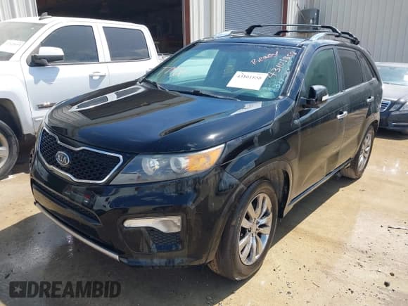 ✅ 2012 Kia Sorento SX • VIN: 5XYKW4A23CG262639 • Lot: 43101858. Wystawiony na IAAI z przebiegiem Nie podano. Bezpłatny archiwum sprzedaży aukcyjnych z USA i szczegółowy raport historii pojazdu na DreamBid. Zdjęcie 2.