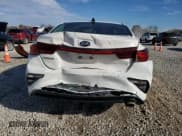 ✅ 2019 Kia Forte LXS • VIN: 3KPF24ADXKE018335 • Lot: 90901895. Listed on Copart with 90,903 mi. Free auction sales archive from the USA and detailed vehicle history report at DreamBid. Image 6.
