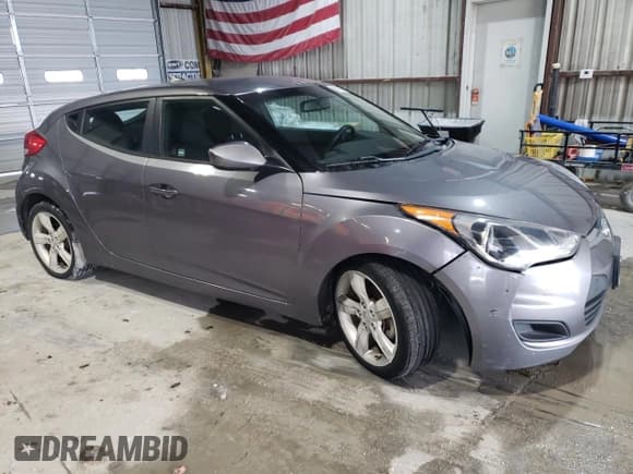 ✅ 2015 Hyundai Veloster RE:FLEX • VIN: KMHTC6AD0FU239134 • Lot: 88692145. Wystawiony na Copart z przebiegiem 151 376 mil. Bezpłatny archiwum sprzedaży aukcyjnych z USA i szczegółowy raport historii pojazdu na DreamBid. Zdjęcie 4.