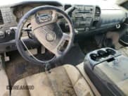 ✅ 2012 Chevrolet Silverado 2500HD LT • VIN: 1GC1KXC85CF105806 • Lot: 46552525. Wystawiony na Copart z przebiegiem Nie podano. Bezpłatny archiwum sprzedaży aukcyjnych z USA i szczegółowy raport historii pojazdu na DreamBid. Zdjęcie 8.