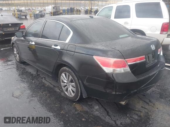 ✅ 2012 Honda Accord EX-L • VIN: 1HGCP3F84CA023241 • Лот: 43722292. Опубликован ранее на IAAI с пробегом 166 606 миль. Бесплатный доступ к архиву аукционных продаж из США и подробный отчёт об истории автомобиля на DreamBid. Изображение 3.