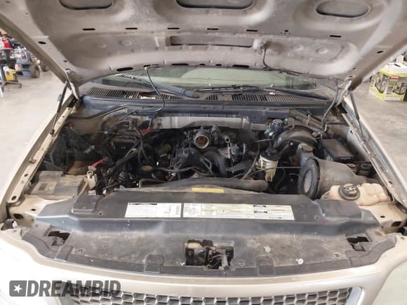 ✅ 2000 Ford F-150 XL • VIN: 1FTRX17W4YNB67723 • Lot: 43887880. Listed on IAAI with 193,537 mi. Free auction sales archive from the USA and detailed vehicle history report at DreamBid. Image 10.