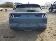 ✅ 2024 Ford Mustang Mach-E Premium • VIN: 3FMTK3SU8RMA30006 • Лот: 91764805. Опубликован ранее на Copart с пробегом 17 653 миль. Бесплатный доступ к архиву аукционных продаж из США и подробный отчёт об истории автомобиля на DreamBid. Изображение 6.