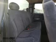 ✅ 2001 Chevrolet Silverado 1500 LT • VIN: 1GCEK19T61E101275 • Лот: 77218564. Опубликован ранее на Copart с пробегом 202 740 миль. Бесплатный доступ к архиву аукционных продаж из США и подробный отчёт об истории автомобиля на DreamBid. Изображение 10.