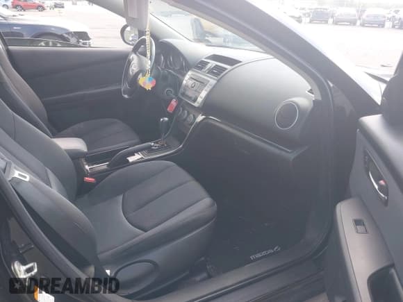 ✅ 2011 Mazda 6 i Touring • VIN: 1YVHZ8CH0B5M04991 • Lot: 42668888. Wystawiony na IAAI z przebiegiem 146 389 mil. Bezpłatny archiwum sprzedaży aukcyjnych z USA i szczegółowy raport historii pojazdu na DreamBid. Zdjęcie 5.