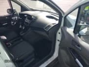 ✅ 2021 Ford Transit Connect XLT • VIN: NM0LS7F28M1500736 • Lot: 43285417. Wystawiony na IAAI z przebiegiem 147 102 mil. Bezpłatny archiwum sprzedaży aukcyjnych z USA i szczegółowy raport historii pojazdu na DreamBid. Zdjęcie 5.