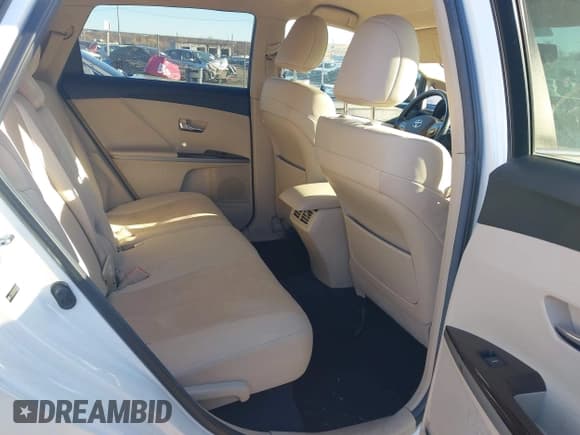 ✅ 2011 Toyota Venza • VIN: 4T3BA3BB0BU026067 • Lot: 43712376. Listed on IAAI with 94,459 mi. Free auction sales archive from the USA and detailed vehicle history report at DreamBid. Image 8.