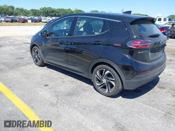 ✅ 2023 Chevrolet Bolt EV 2LT • VIN: 1G1FX6S08P4175369 • Lot: 41848715. Wystawiony na IAAI z przebiegiem 16 483 mil. Bezpłatny archiwum sprzedaży aukcyjnych z USA i szczegółowy raport historii pojazdu na DreamBid. Zdjęcie 3.