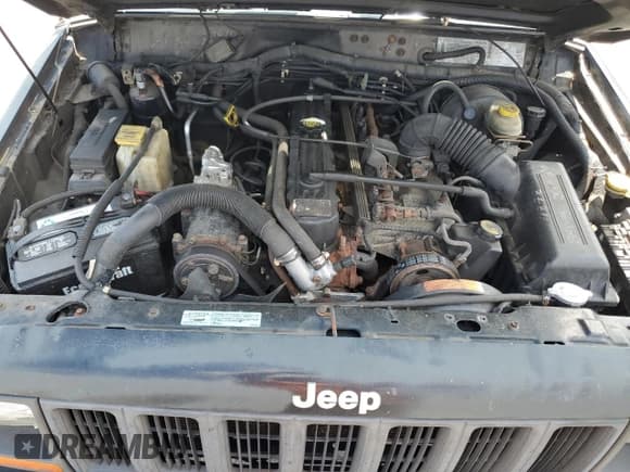 ✅ 1998 Jeep Cherokee Sport • VIN: 1J4FJ68S2WL216269 • Лот: 63494795. Опубликован ранее на Copart с пробегом 326 428 миль. Бесплатный доступ к архиву аукционных продаж из США и подробный отчёт об истории автомобиля на DreamBid. Изображение 12.