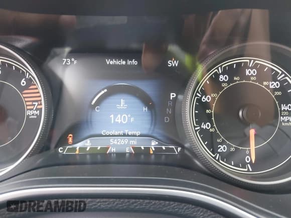 ✅ 2023 Jeep Cherokee Altitude Lux • VIN: 1C4PJMMB5PD114674 • Lot: 42129076. Wystawiony na IAAI z przebiegiem 54 269 mil. Bezpłatny archiwum sprzedaży aukcyjnych z USA i szczegółowy raport historii pojazdu na DreamBid. Zdjęcie 7.