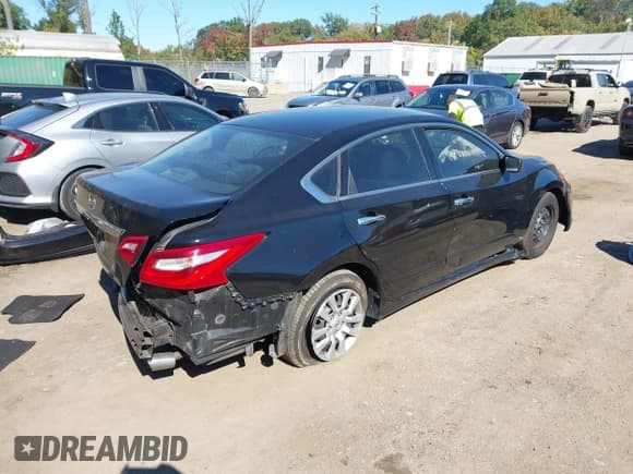 ✅ 2016 Nissan Altima S • VIN: 1N4AL3AP5GC188621 • Lot: 43462871. Listed on IAAI with 104,803 mi. Free auction sales archive from the USA and detailed vehicle history report at DreamBid. Image 4.