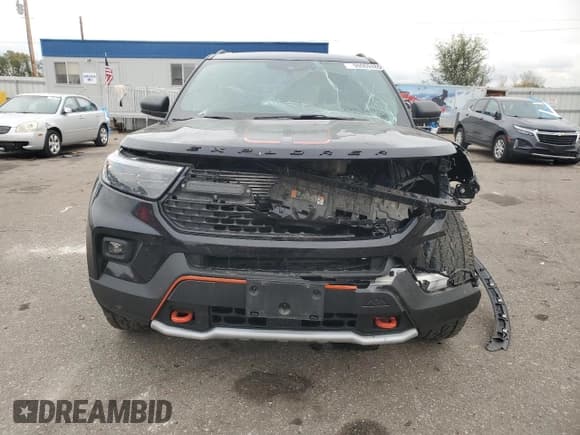 ✅ 2022 Ford Explorer Timberline • VIN: 1FMSK8JH8NGB02968 • Lot: 90069485. Wystawiony na Copart z przebiegiem 63 775 mil. Bezpłatny archiwum sprzedaży aukcyjnych z USA i szczegółowy raport historii pojazdu na DreamBid. Zdjęcie 5.