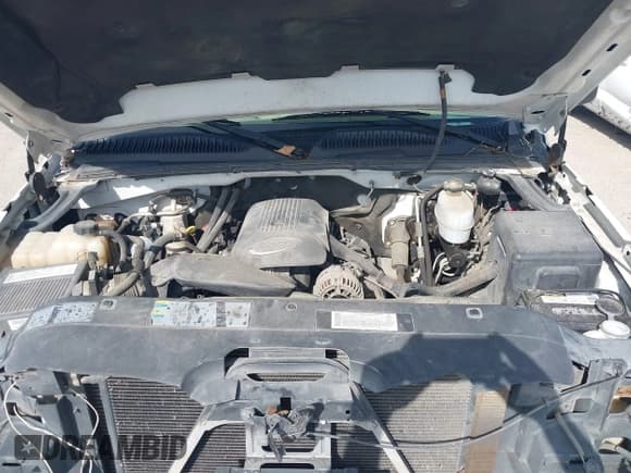 ✅ 2006 Chevrolet Silverado 2500HD LT2 • VIN: 1GCHK23U56F109356 • Lot: 42545620. Wystawiony na IAAI z przebiegiem 198 072 mil. Bezpłatny archiwum sprzedaży aukcyjnych z USA i szczegółowy raport historii pojazdu na DreamBid. Zdjęcie 10.