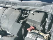 ✅ 2020 Toyota Sienna LE • VIN: 5TDKZ3DCXLS021542 • Lot: 43424830. Wystawiony na IAAI z przebiegiem 70 000 mil. Bezpłatny archiwum sprzedaży aukcyjnych z USA i szczegółowy raport historii pojazdu na DreamBid. Zdjęcie 19.