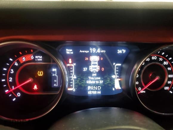 ✅ 2020 Jeep Wrangler Unlimited Rubicon • VIN: 1C4JJXFM5LW197656 • Lot: 42618115. Listed on Copart with 45,785 mi. Free auction sales archive from the USA and detailed vehicle history report at DreamBid. Image 9.