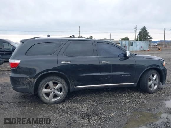 ✅ 2013 Dodge Durango Citadel • VIN: 1C4SDHET9DC510172 • Lot: 41829385. Wystawiony na IAAI z przebiegiem 133 710 mil. Bezpłatny archiwum sprzedaży aukcyjnych z USA i szczegółowy raport historii pojazdu na DreamBid. Zdjęcie 13.