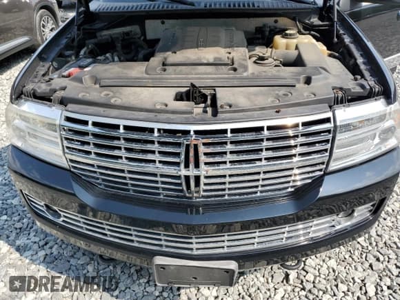✅ 2008 Lincoln Navigator • VIN: 5LMFU28568LJ08880 • Lot: 60415505. Listed on Copart with 146,634 mi. Free auction sales archive from the USA and detailed vehicle history report at DreamBid. Image 12.
