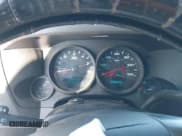 ✅ 2011 GMC Sierra 1500 SL • VIN: 1GTR1UEA5BZ186159 • Lot: 41350866. Wystawiony na IAAI z przebiegiem 259 108 mil. Bezpłatny archiwum sprzedaży aukcyjnych z USA i szczegółowy raport historii pojazdu na DreamBid. Zdjęcie 7.