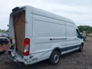 ✅ 2019 Ford Transit • VIN: 1FTBW3XM9KKB66963 • Lot: 43157762. Wystawiony na IAAI z przebiegiem 137 814 mil. Bezpłatny archiwum sprzedaży aukcyjnych z USA i szczegółowy raport historii pojazdu na DreamBid. Zdjęcie 4.