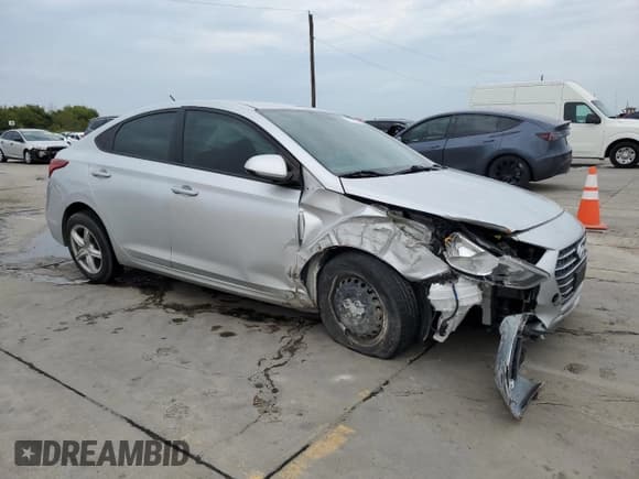 ✅ 2022 Hyundai Accent SEL • VIN: 3KPC24A66NE161310 • Лот: 70375374. Опубликован ранее на Copart с пробегом Не указан. Бесплатный доступ к архиву аукционных продаж из США и подробный отчёт об истории автомобиля на DreamBid. Изображение 4.