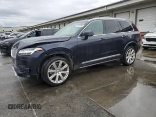✅ 2016 Volvo XC90 T6 Inscription • VIN: YV4A22PL7G1091506 • Lot: 92923265. Wystawiony na Copart z przebiegiem 126 014 mil. Bezpłatny archiwum sprzedaży aukcyjnych z USA i szczegółowy raport historii pojazdu na DreamBid. Zdjęcie 1.