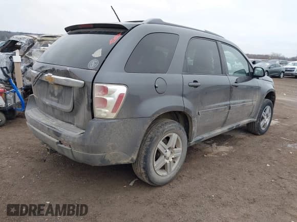 ✅ 2008 Chevrolet Equinox LT • VIN: 2CNDL53FX86319037 • Lot: 41556327. Listed on IAAI with 277,519 mi. Free auction sales archive from the USA and detailed vehicle history report at DreamBid. Image 4.