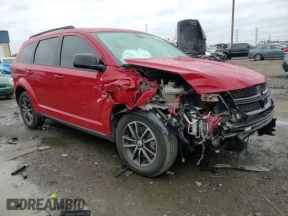✅ 2019 Dodge Journey SE • VIN: 3C4PDCBB1KT719539 • Lot: 82643925. Wystawiony na Copart z przebiegiem 58 318 mil. Bezpłatny archiwum sprzedaży aukcyjnych z USA i szczegółowy raport historii pojazdu na DreamBid. Zdjęcie 14.