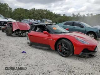 ✅ 2023 Maserati MC20 • VIN: ZAMBMSAB6P0443249 • Lot: 46668944. Wystawiony na Copart z przebiegiem Nie podano. Bezpłatny archiwum sprzedaży aukcyjnych z USA i szczegółowy raport historii pojazdu na DreamBid. Zdjęcie 4.