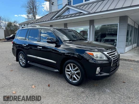 ✅ 2014 Lexus LX 570 • VIN: JTJHY7AX9E4141436 • Lot: 80107734. Listed on Copart with 255,635 mi. Free auction sales archive from the USA and detailed vehicle history report at DreamBid. Image 1.