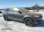 ✅ 2014 Audi Q7 Premium Plus • VIN: WA1LGAFE9ED011719 • Lot: 93553415. Wystawiony na Copart z przebiegiem Nie podano. Bezpłatny archiwum sprzedaży aukcyjnych z USA i szczegółowy raport historii pojazdu na DreamBid. Zdjęcie 4.