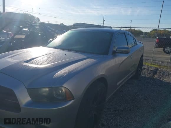 ✅ 2014 Dodge Charger RT Plus • VIN: 2C3CDXDT1EH248621 • Lot: 43411845. Wystawiony na IAAI z przebiegiem 112 533 mil. Bezpłatny archiwum sprzedaży aukcyjnych z USA i szczegółowy raport historii pojazdu na DreamBid. Zdjęcie 2.