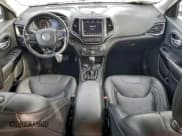 ✅ 2021 Jeep Cherokee Latitude Lux • VIN: 1C4PJMMX8MD197279 • Lot: 95885375. Listed on Copart with 114,777 mi. Free auction sales archive from the USA and detailed vehicle history report at DreamBid. Image 8.