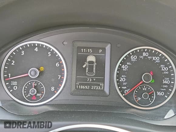 ✅ 2014 Volkswagen Tiguan S • VIN: WVGAV3AX0EW612542 • Lot: 93687315. Wystawiony na Copart z przebiegiem 118 692 mil. Bezpłatny archiwum sprzedaży aukcyjnych z USA i szczegółowy raport historii pojazdu na DreamBid. Zdjęcie 9.