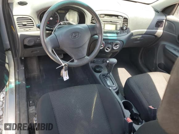 ✅ 2009 Hyundai Accent Auto GS • VIN: KMHCM36C99U136861 • Лот: 59766955. Опубликован ранее на Copart с пробегом 157 574 миль. Бесплатный доступ к архиву аукционных продаж из США и подробный отчёт об истории автомобиля на DreamBid. Изображение 8.