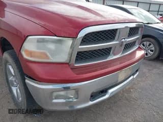 ✅ 2009 Dodge 1500 Sport • VIN: 1D3HV18T69S768289 • Lot: 42526478. Wystawiony na IAAI z przebiegiem 179 907 mil. Bezpłatny archiwum sprzedaży aukcyjnych z USA i szczegółowy raport historii pojazdu na DreamBid. Zdjęcie 6.