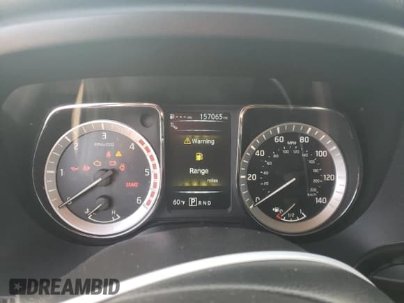 ✅ 2017 Nissan Titan SV • VIN: 1N6BA1F49HN556566 • Лот: 85102544. Опубликован ранее на Copart с пробегом 157 065 миль. Бесплатный доступ к архиву аукционных продаж из США и подробный отчёт об истории автомобиля на DreamBid. Изображение 9.