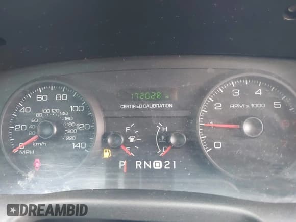 ✅ 2007 Ford Police Interceptor • VIN: 2FAFP71W27X142773 • Lot: 42397629. Wystawiony na IAAI z przebiegiem 172 028 mil. Bezpłatny archiwum sprzedaży aukcyjnych z USA i szczegółowy raport historii pojazdu na DreamBid. Zdjęcie 7.