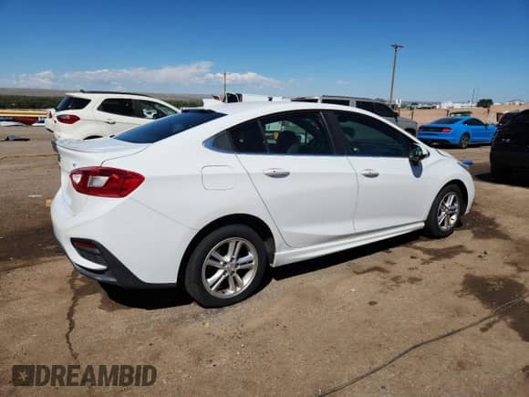 ✅ 2017 Chevrolet Cruze LT • VIN: 1G1BE5SM1H7258515 • Lot: 81238725. Listed on Copart with 187,219 mi miles. Access the free auction sales archive from the USA and view a detailed vehicle history report at DreamBid. Image 3.
