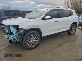 ✅ 2024 GMC Acadia AWD Denali • VIN: 1GKENRKS1RJ167621 • Lot: 94104445. Wystawiony na Copart z przebiegiem 15 226 mil. Bezpłatny archiwum sprzedaży aukcyjnych z USA i szczegółowy raport historii pojazdu na DreamBid. Zdjęcie 1.