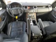 ✅ 2013 Land Rover Range Rover Sport HSE Lux • VIN: SALSK2D44DA778984 • Lot: 91421755. Wystawiony na Copart z przebiegiem 125 586 mil. Bezpłatny archiwum sprzedaży aukcyjnych z USA i szczegółowy raport historii pojazdu na DreamBid. Zdjęcie 8.