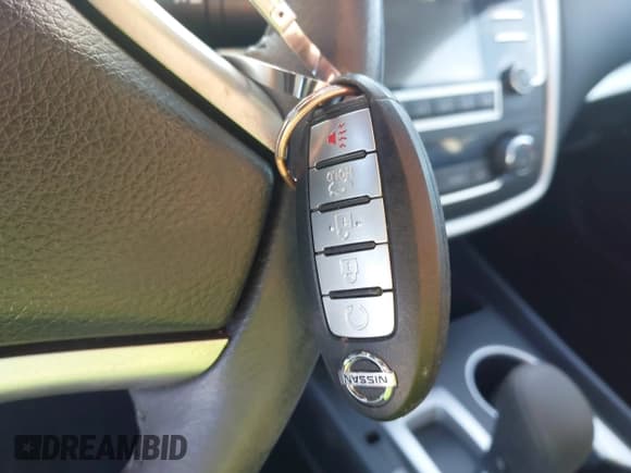 ✅ 2017 Nissan Altima SV • VIN: 1N4AL3AP2HC209667 • Lot: 43470991. Wystawiony na IAAI z przebiegiem 145 160 mil. Bezpłatny archiwum sprzedaży aukcyjnych z USA i szczegółowy raport historii pojazdu na DreamBid. Zdjęcie 11.