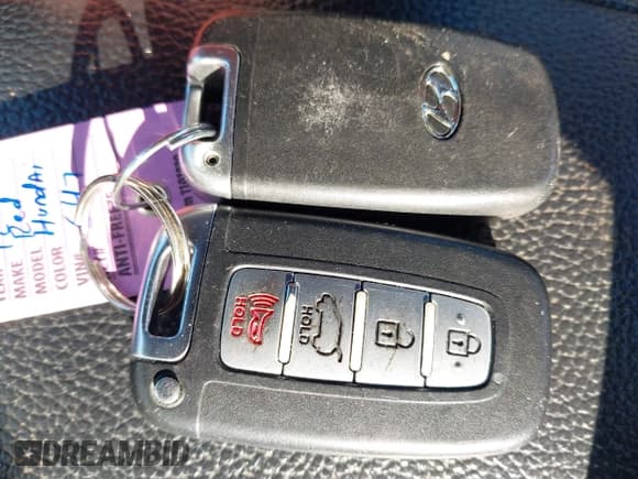 ✅ 2012 Hyundai Veloster w/Gray Int • VIN: KMHTC6AD7CU056647 • Lot: 41434535. Wystawiony na IAAI z przebiegiem 68 691 mil. Bezpłatny archiwum sprzedaży aukcyjnych z USA i szczegółowy raport historii pojazdu na DreamBid. Zdjęcie 11.