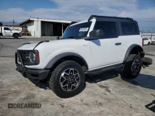 ✅ 2021 Ford Bronco • VIN: 1FMDE5AHXMLB05603 • Лот: 65402035. Опубликован ранее на Copart с пробегом 32 676 миль. Бесплатный доступ к архиву аукционных продаж из США и подробный отчёт об истории автомобиля на DreamBid. Изображение 1.