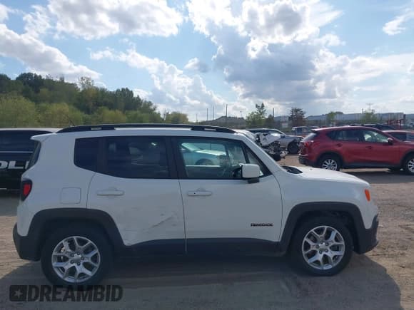 ✅ 2017 Jeep Renegade Latitude • VIN: ZACCJABB6HPE80971 • Лот: 43391377. Опубликован ранее на IAAI с пробегом 140 903 миль. Бесплатный доступ к архиву аукционных продаж из США и подробный отчёт об истории автомобиля на DreamBid. Изображение 13.