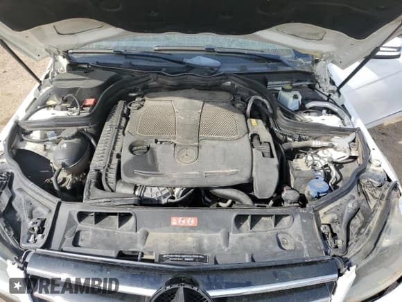 ✅ 2014 Mercedes-Benz C 300 Sport • VIN: WDDGF8AB7EA930111 • Lot: 50959005. Wystawiony na Copart z przebiegiem 195 477 mil. Bezpłatny archiwum sprzedaży aukcyjnych z USA i szczegółowy raport historii pojazdu na DreamBid. Zdjęcie 11.