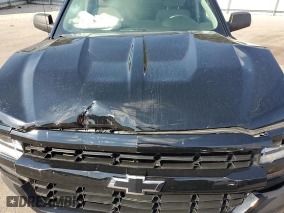 ✅ 2018 Chevrolet Silverado 1500 LS • VIN: 1GCRCNEC5JZ296578 • Лот: 71299995. Опубликован ранее на Copart с пробегом 120 770 миль. Бесплатный доступ к архиву аукционных продаж из США и подробный отчёт об истории автомобиля на DreamBid. Изображение 11.